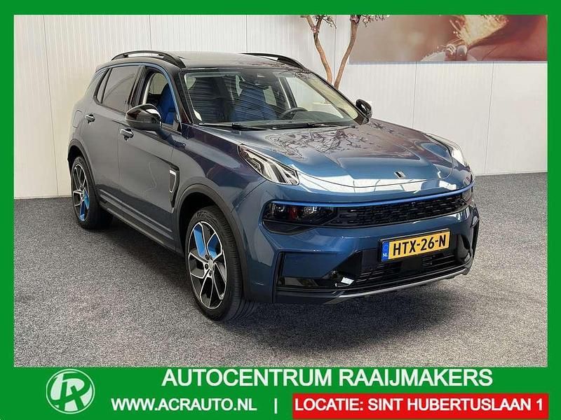 Blauw Gebruikt 2023 Lynk & Co 01 SUV | € 28.140 (Eerlijke prijs) - Afbeelding 1/4