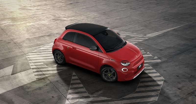 Nieuw Fiat 500e Abarth 114 kW (155 PK) 2025 Rood Cabriolet