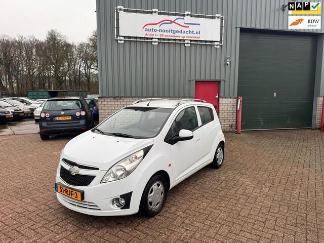 Wit Gebruikt 2011 Chevrolet Spark LS Hatchback | € 3.295 (Eerlijke prijs) - Afbeelding 1/4