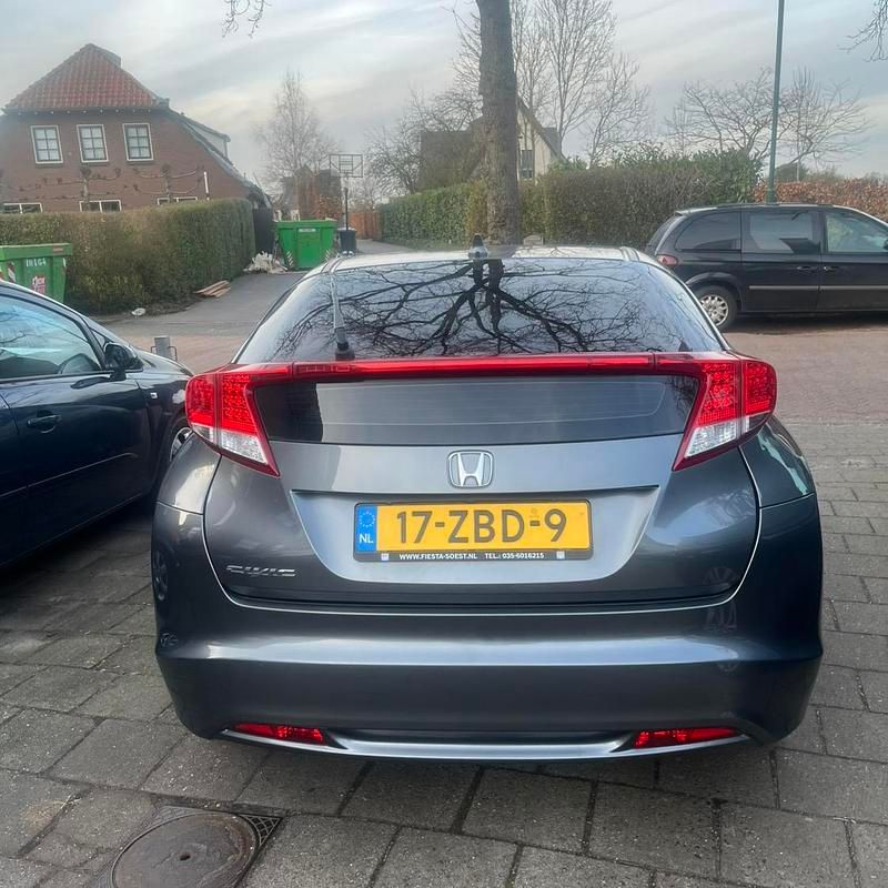 Occasion Honda Civic Comfort 142 PK (104 kW) 2012 Grijs Hatchback