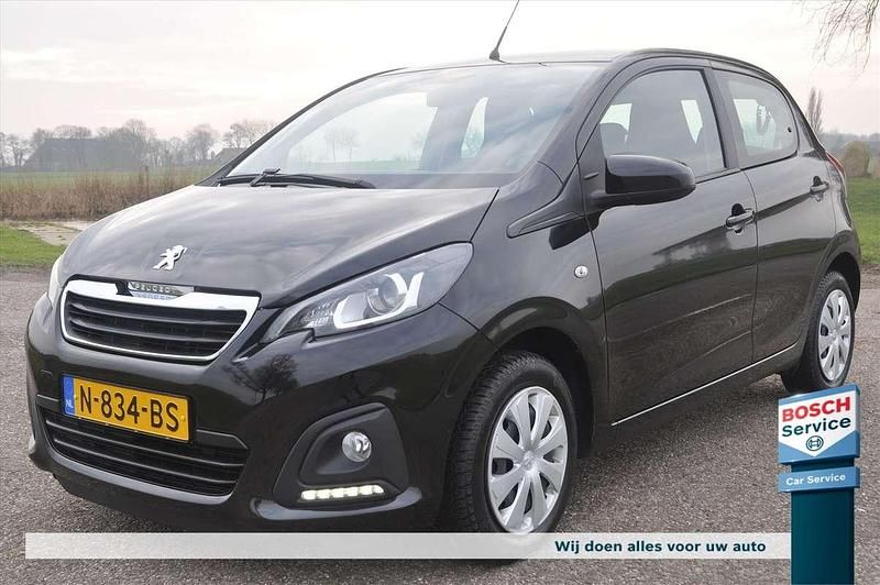 Occasion Peugeot 108 Active 72 PK (52 kW) 2021 Zwart Hatchback