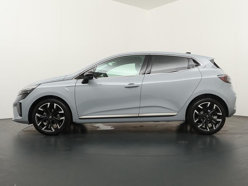 Occasion Renault Clio V Techno 2025 Grijs Hatchback