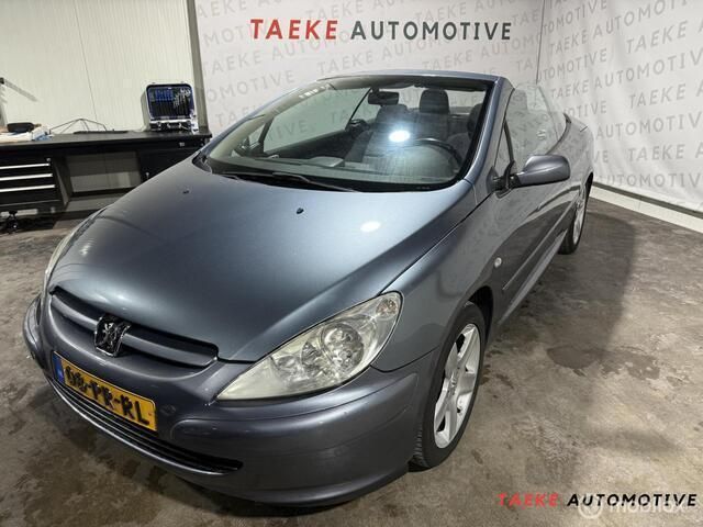 Grijs, metallic lak Gebruikt 2004 Peugeot 307 CC Cabriolet | € 999 (Super prijs) - Afbeelding 1/4