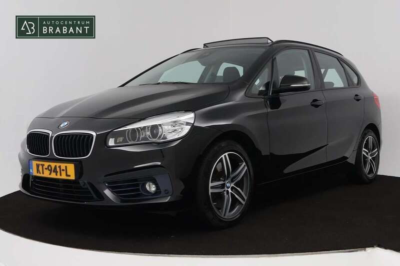 Zwart Gebruikt 2015 BMW 225 Active Tourer M Sport MPV | € 15.945 (Eerlijke prijs) - Afbeelding 1/4
