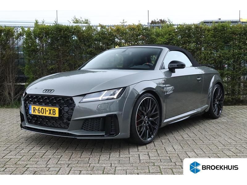 Grijs Gebruikt 2022 Audi TT Roadster Proline Cabriolet | € 44.895 - Afbeelding 1/4