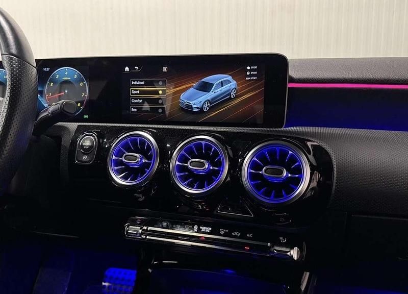 Occasion Mercedes A200 AMG 163 PK (119 kW) 2018 Grijs Stationwagen