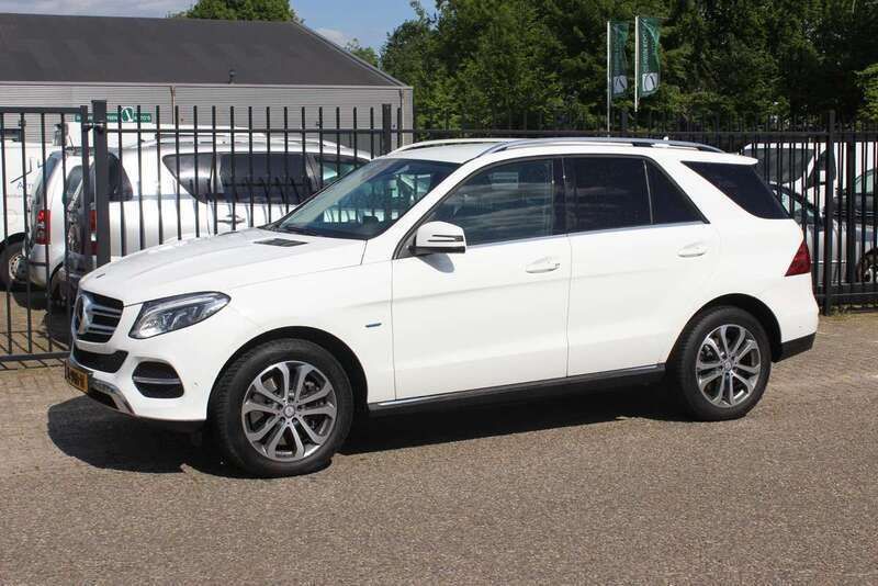 Wit Gebruikt 2016 Mercedes GLE500 SUV | € 33.950 (Goede deal) - Afbeelding 1/4