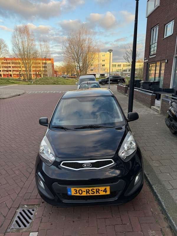 Zwart Gebruikt 2011 Kia Picanto Hatchback | € 3.350 (Goede deal) - Afbeelding 1/4