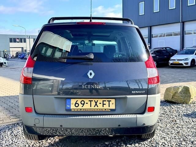 Occasion Renault Scénic II 135 PK (99 kW) 2007 Grijs MPV