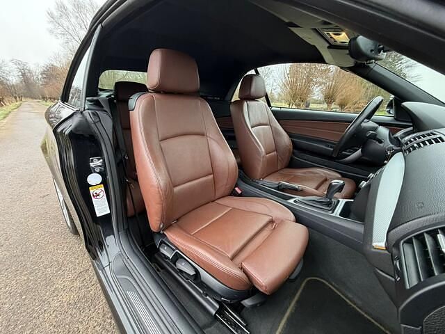 Occasion BMW 118 Cabriolet Comfort Edition 143 PK (105 kW) 2009 Zwart (metallic) Cabriolet