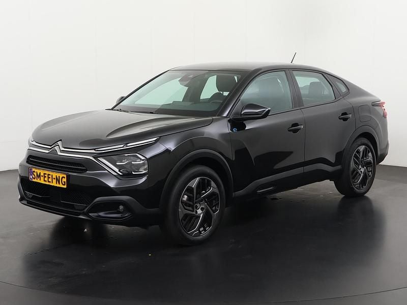 Zwart Gebruikt 2024 Citroën e-C4 Feel Sedan | € 21.895 (Eerlijke prijs) - Afbeelding 1/4