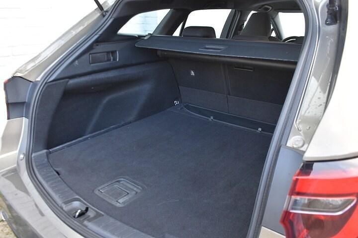 Occasion Toyota Corolla Active 122 PK (89 kW) 2023 Bruin Stationwagen