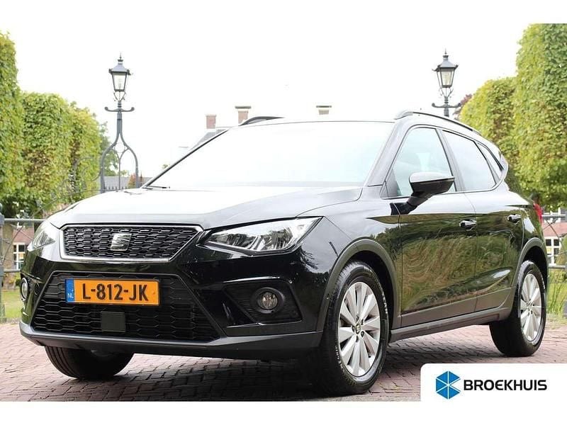 Zwart Gebruikt 2021 Seat Arona Business SUV | € 18.400 (Eerlijke prijs) - Afbeelding 1/4