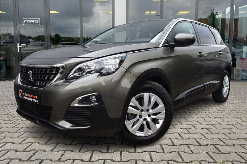 Grijs Gebruikt 2020 Peugeot 5008 Active MPV | € 24.900 (Goede deal) - Afbeelding 1/4