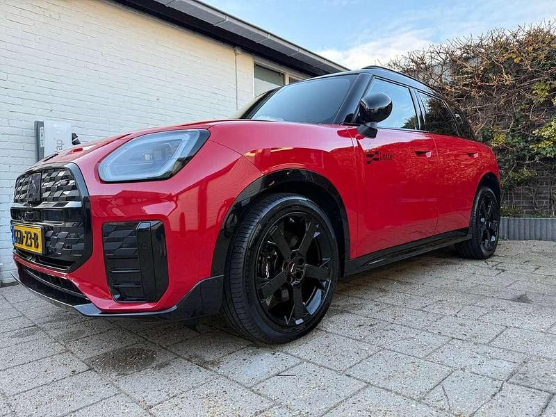 Rood Occasion 2024 Mini John Cooper Works Countryman SUV | € 45.000 (Eerlijke prijs) - Afbeelding 1/4
