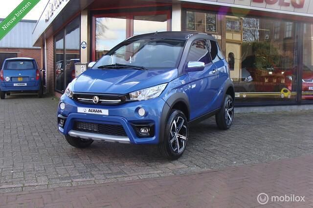 Blauw Gebruikt 2021 Aixam Crossover Premium Hatchback | € 13.950 (Eerlijke prijs) - Afbeelding 1/4