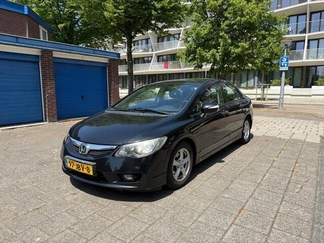 Zwart Gebruikt 2009 Honda Civic Hybrid Sedan | € 3.400 (Goede deal) - Afbeelding 1/4