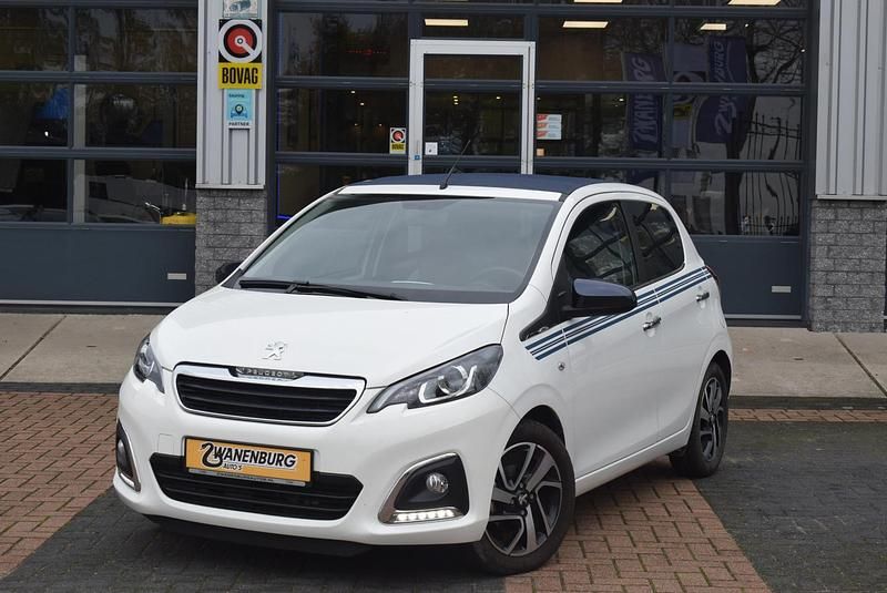 Wit Gebruikt 2018 Peugeot 108 Allure Hatchback | € 11.750 (Iets duurder) - Afbeelding 1/4