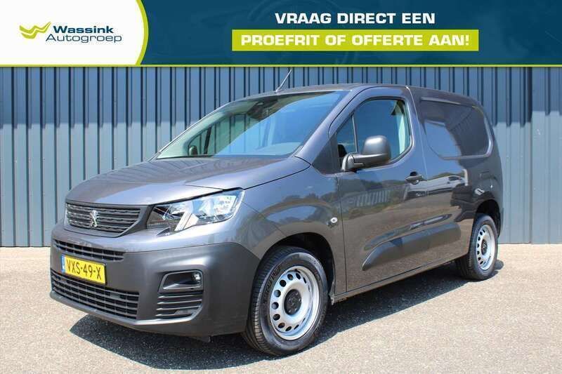 Grijs Gebruikt 2023 Peugeot Partner MPV | € 15.490 (Eerlijke prijs) - Afbeelding 1/4