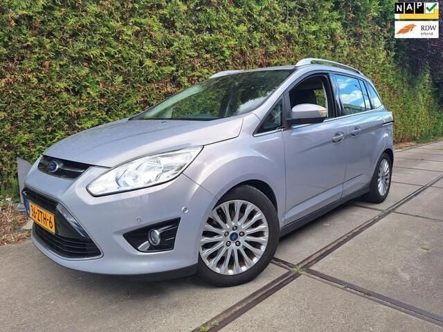 Grijs, metallic lak Gebruikt 2013 Ford Grand C-Max Titanium MPV | € 3.600 (Eerlijke prijs) - Afbeelding 1/4