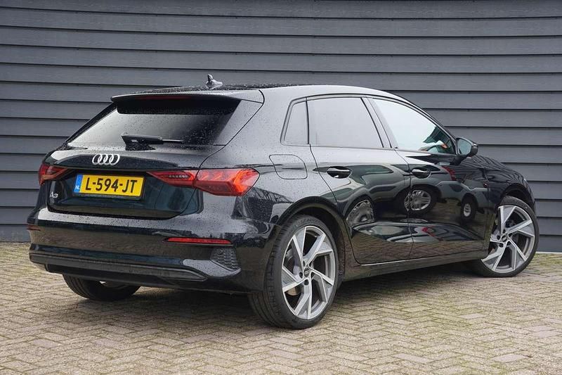 Occasion Audi A3 Sportback e-tron Design 150 PK (110 kW) 2021 Zwart Hatchback