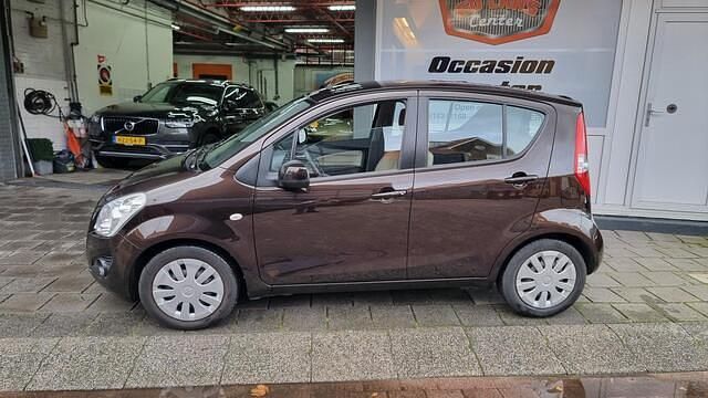 Bruin (metallic) Gebruikt 2013 Suzuki Splash Comfort Hatchback | € 7.950 (Iets duurder) - Afbeelding 1/4