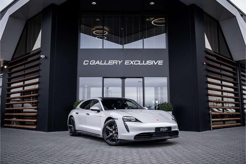 Grijs Gebruikt 2023 Porsche Taycan Cross Turismo SUV | € 72.495 (Super prijs) - Afbeelding 1/4