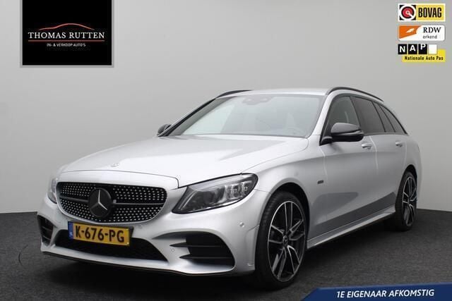 Grijs, metallic lak Gebruikt 2021 Mercedes C300 Business Stationwagen | € 28.950 (Eerlijke prijs) - Afbeelding 1/4