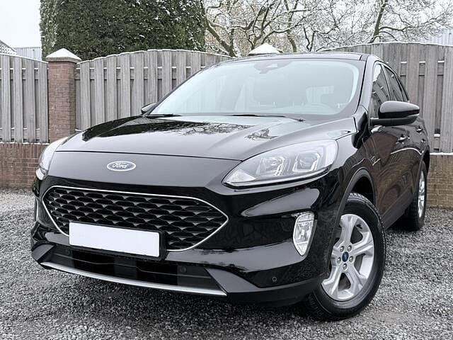 Zwart Occasion 2022 Ford Kuga Titanium SUV | € 18.950 (Super prijs) - Afbeelding 1/4