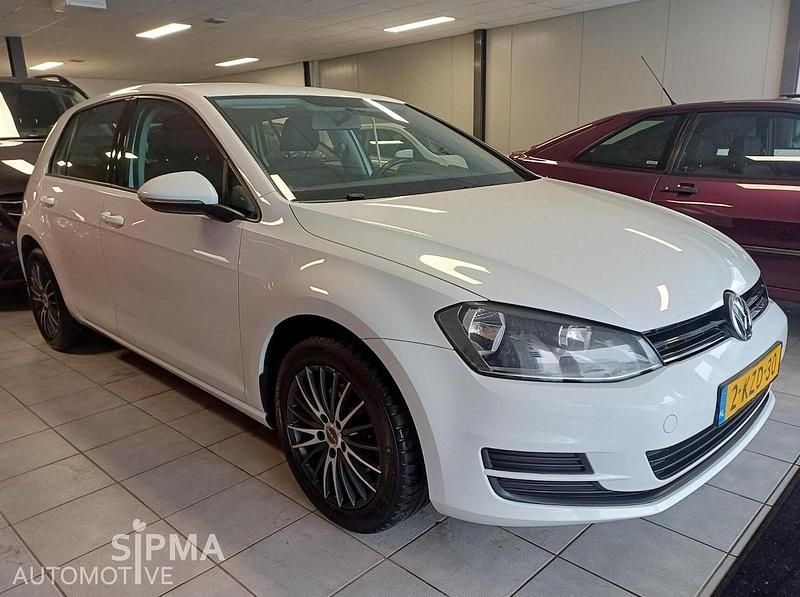 Wit Gebruikt 2013 VW Golf VII Trendline Hatchback | € 7.800 (Super prijs) - Afbeelding 1/4