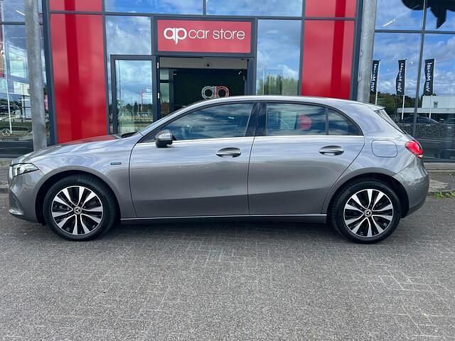 Occasion Mercedes A250 218 PK (160 kW) 2021 Grijs Hatchback