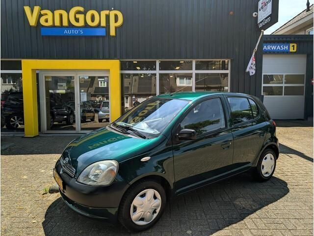 Groen Gebruikt 2002 Toyota Yaris Sol Hatchback | € 3.995 (Iets duurder) - Afbeelding 1/4