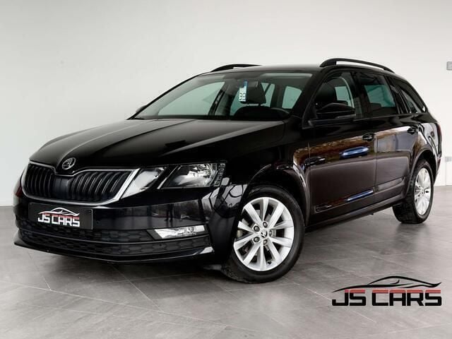 Zwart Occasion 2019 Skoda Octavia Stationwagen | € 16.990 (Eerlijke prijs) - Afbeelding 1/4