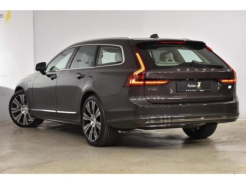 Occasion Volvo V90 Plus 350 PK (257 kW) 2025 Grijs Stationwagen