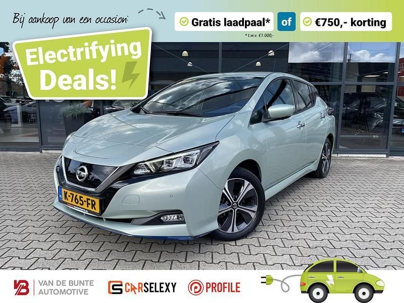 Grijs Gebruikt 2020 Nissan Leaf N-Connecta Hatchback | € 16.450 (Eerlijke prijs) - Afbeelding 1/4