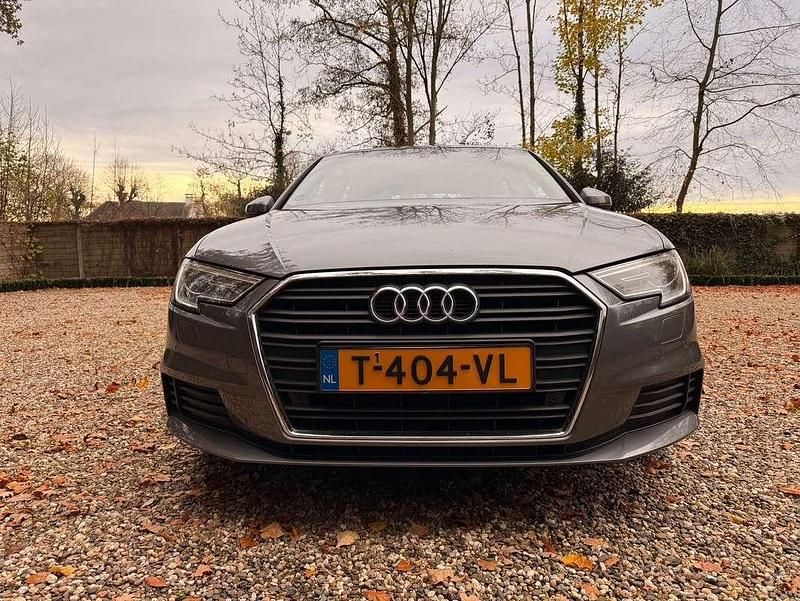 Gebruikt 2017 Audi A3 Hatchback | € 14.750 (Super prijs) - Afbeelding 1/4