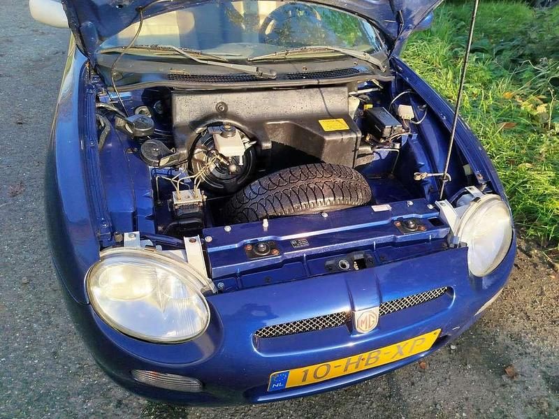 Blauw Gebruikt 2001 MG F Cabriolet | € 1.250 (Super prijs) - Afbeelding 1/4