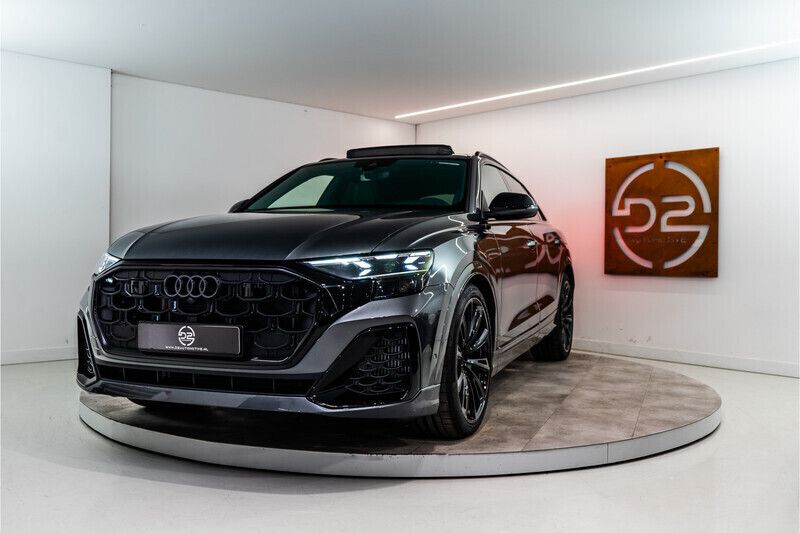 Grijs Nieuw 2025 Audi Q8 Competition SUV | € 134.980 (Eerlijke prijs) - Afbeelding 1/4