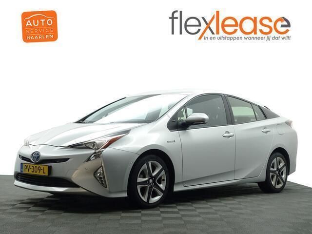 Grijs metallic Gebruikt 2017 Toyota Prius Hatchback | € 19.900 (Eerlijke prijs) - Afbeelding 1/4