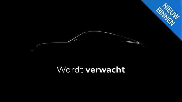 Wit Gebruikt 2018 VW Touran Comfortline MPV | € 14.995 - Afbeelding 1/2