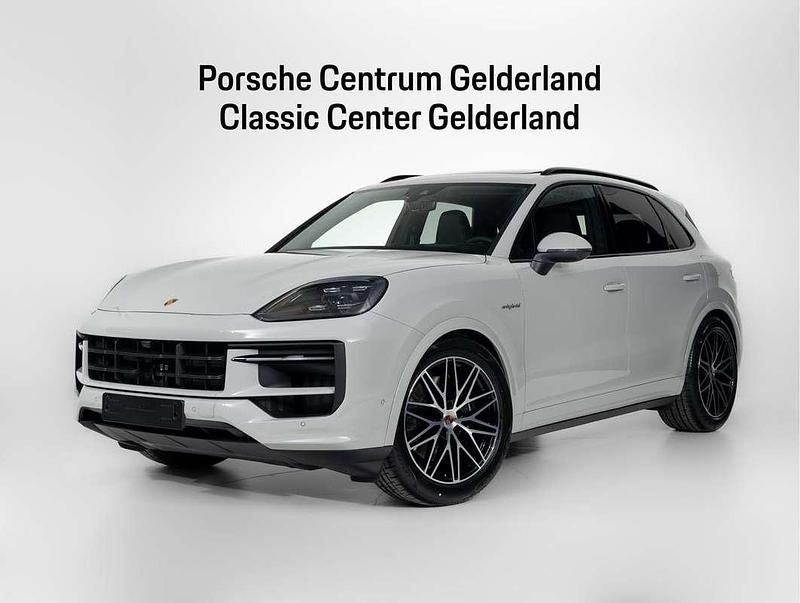 Grijs Gebruikt 2025 Porsche Cayenne SUV | € 139.900 - Afbeelding 1/4