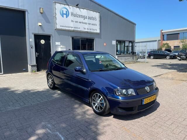 Blauw Gebruikt 2001 VW Polo Hatchback | € 999 (Eerlijke prijs) - Afbeelding 1/4