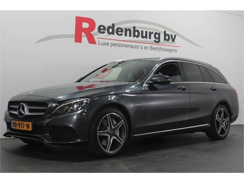 Grijs, metallic lak Gebruikt 2015 Mercedes C350 Edition Stationwagen | € 9.945 (Eerlijke prijs) - Afbeelding 1/4