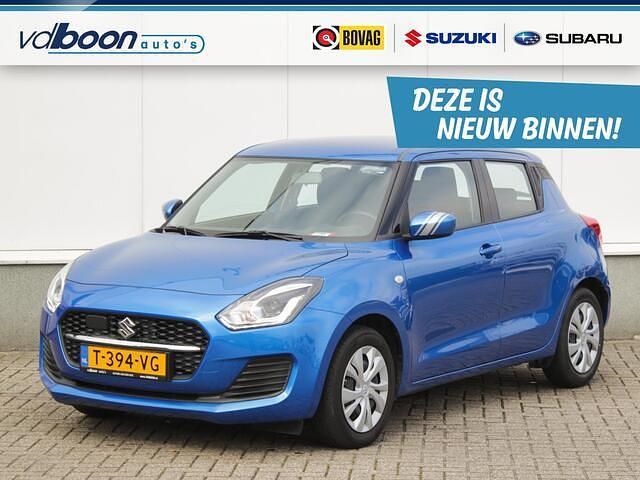 Blauw Gebruikt 2023 Suzuki Swift Comfort Hatchback | € 17.750 (Eerlijke prijs) - Afbeelding 1/4