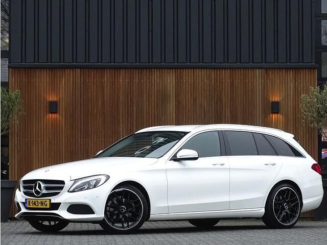 Wit Occasion 2015 Mercedes C180 Prestige Stationwagen | € 16.995 (Eerlijke prijs) - Afbeelding 1/4