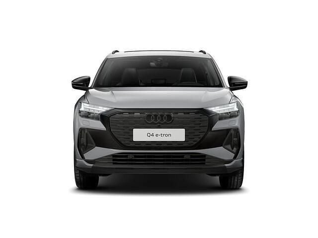 Nieuw Audi Q4 e-tron Competition 210 kW (286 PK) 2025 Grijs SUV