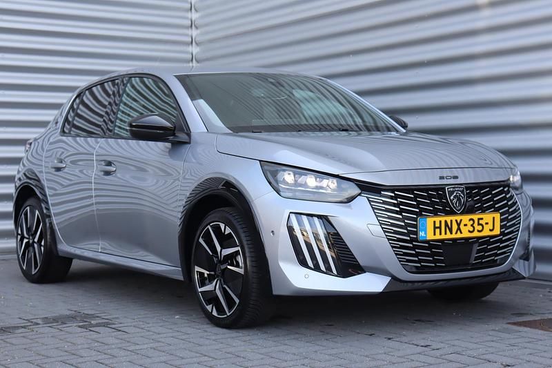 Occasion Peugeot 208 GT 101 PK (74 kW) 2024 Grijs Hatchback