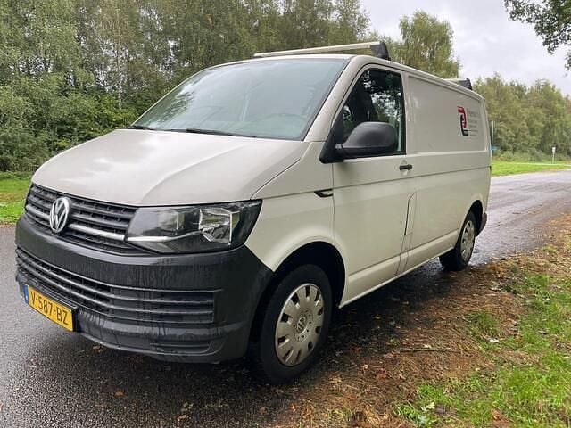Overige Gebruikt 2017 VW T6 Comfortline Van | € 6.950 (Super prijs) - Afbeelding 1/4