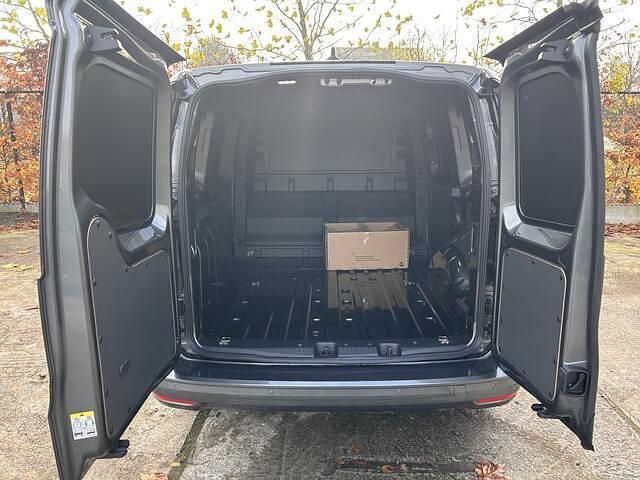 Grijs Nieuw 2025 VW Caddy Basis MPV | € 26.000 (Iets duurder) - Afbeelding 1/4