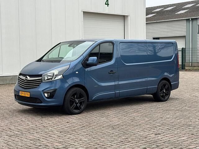 Occasion Opel Vivaro Sport 120 PK (88 kW) 2015 Blauw (metallic) MPV